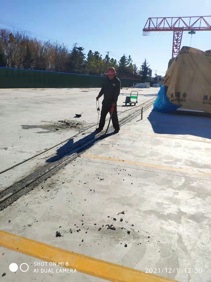 辛苦勞作的大誠員工 辛苦勞作的大誠員工