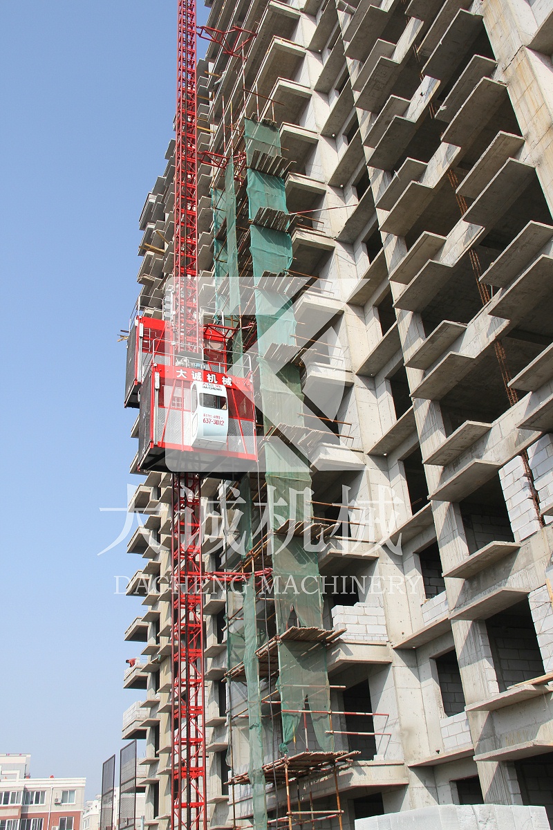 超高層施工電梯 超高層施工電梯